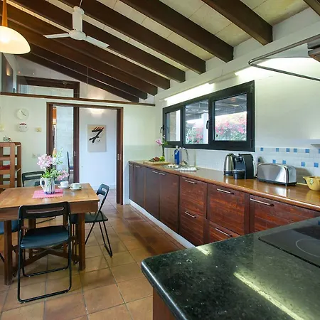 ヴィラ La Casa En El Pinar ビニベカ