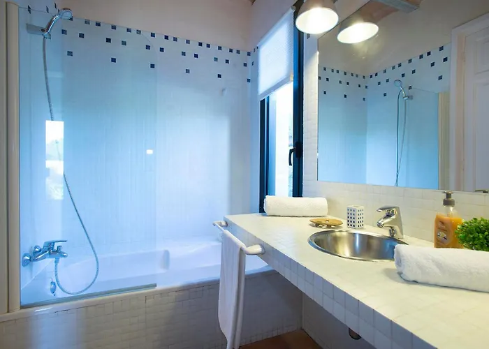 La Casa En El Pinar By Vintage Travel * Binibeca