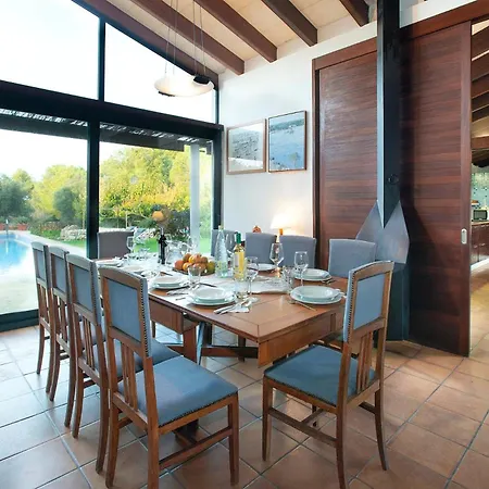 Villa La Casa En El Pinar By Vintage Travel Biniancolla