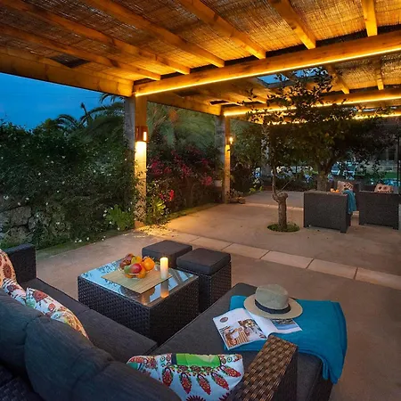 Villa La Casa En El Pinar By Vintage Travel Biniancolla